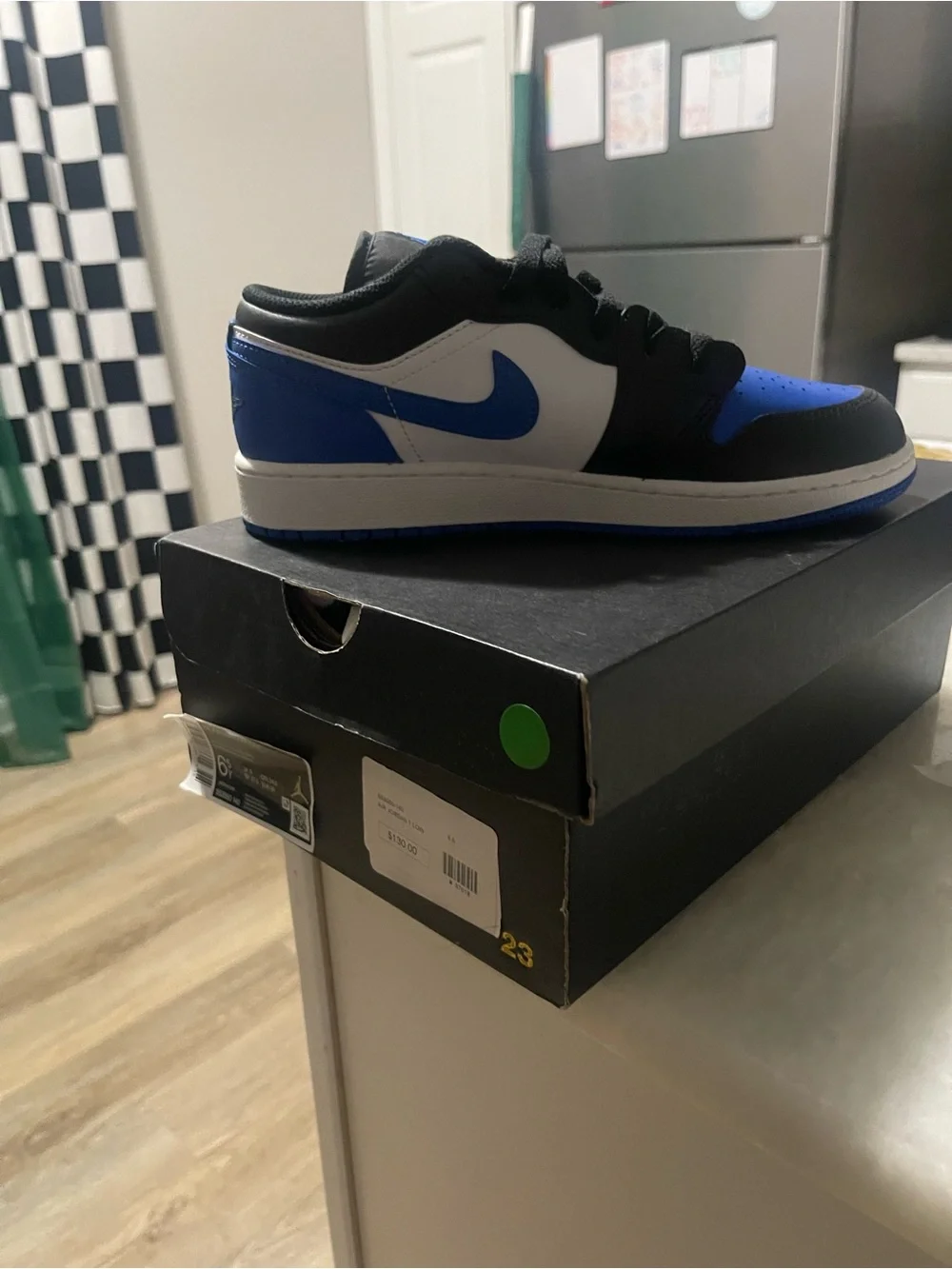 Jordan Low-Top Sneakers in Black/Blue/White